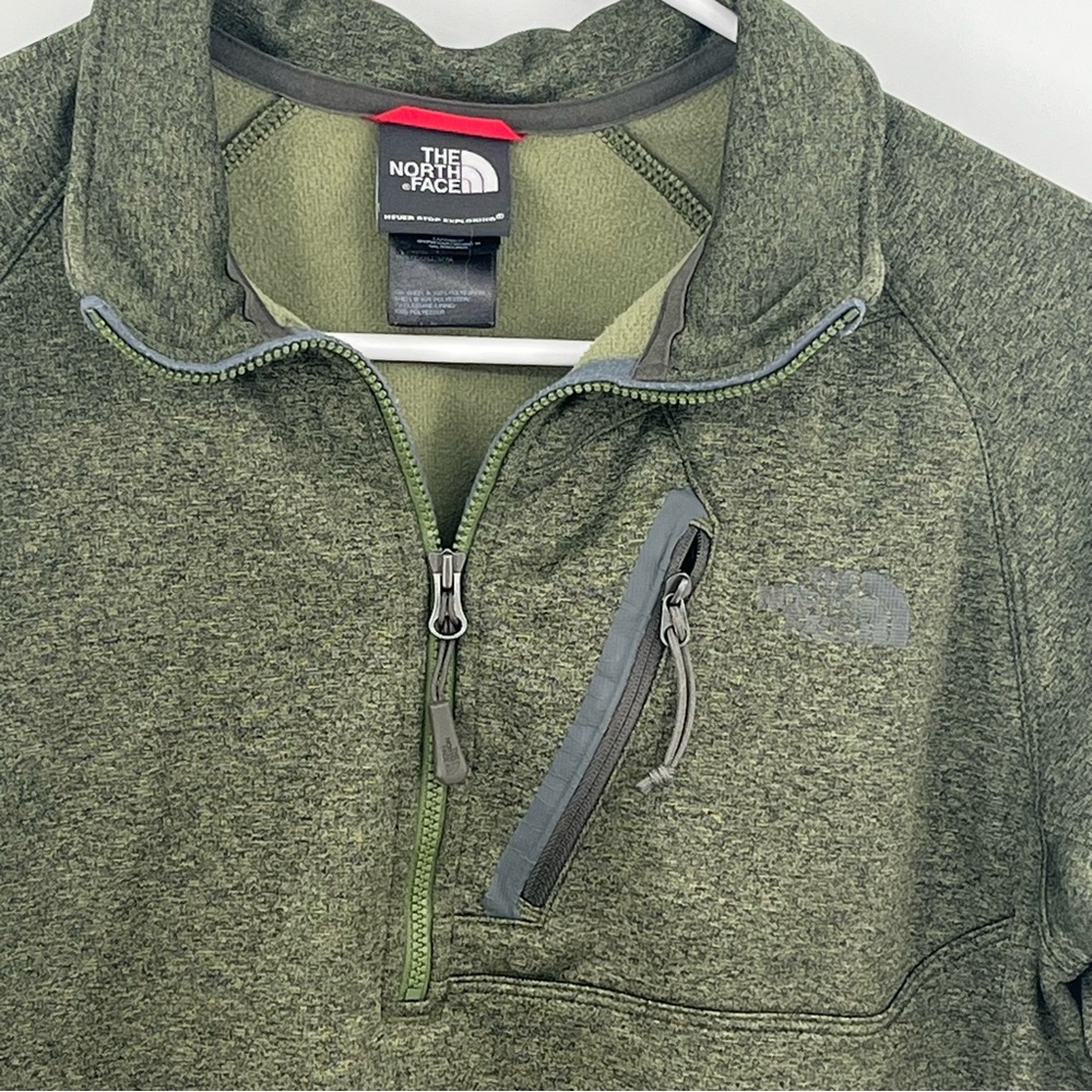 The North Face Men's Green Long Sleeve 1/4‎ zip Pullover Sweater Sz Small/Petite